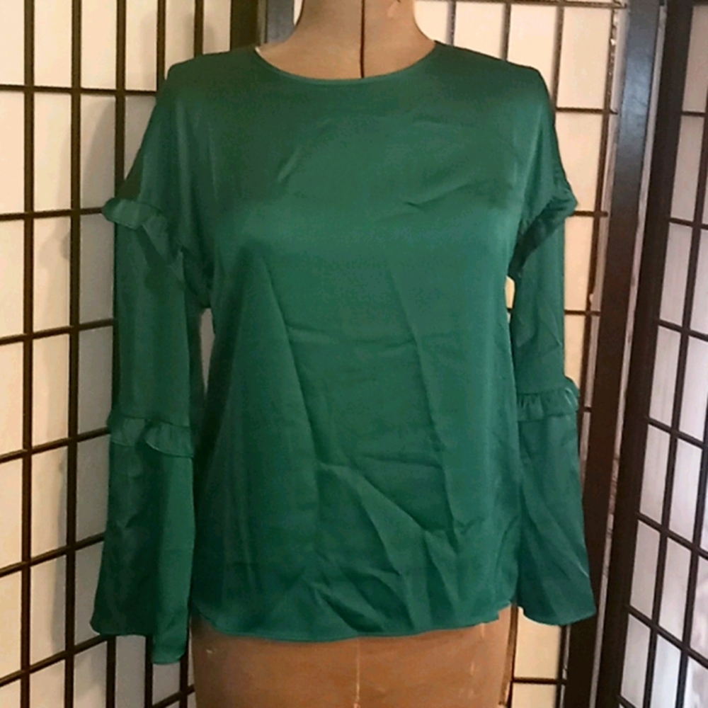 New Worthington top